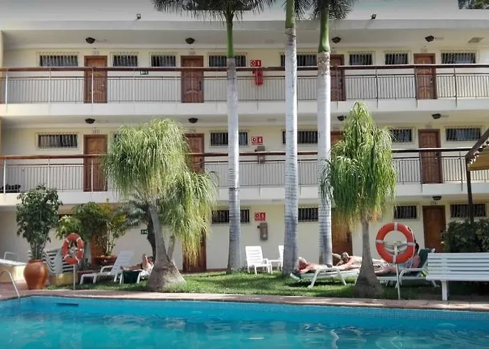 Nogalera 3* San Bartolomé